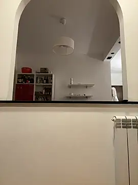 Nala 95 online show from 12/18/24, 08:25