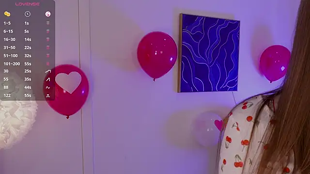 Lilly Colins online show from 02/14/25, 03:15