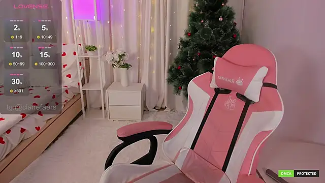 ClaireFaers  online show from 12/19/24, 05:18