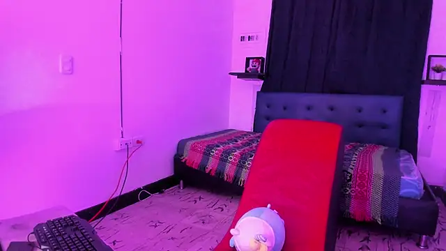 Camila TransGirl online show from 03/01/25, 07:30