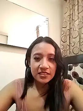 Snapshot of cami_victoria chatting on 12/04/24, 07:12 cami victoria online show from 12/04/24, 07:12