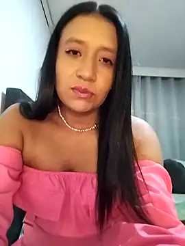 Snapshot of cami_victoria chatting on 02/16/26, 06:26 cami victoria online show from 02/16/26, 06:26