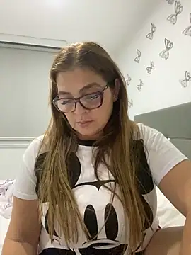 AntonellaAlondra4 online show from 12/25/24, 06:09