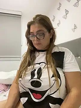 AntonellaAlondra4 online show from 12/25/24, 06:41