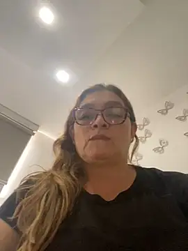 AntonellaAlondra4 online show from 02/11/25, 07:16