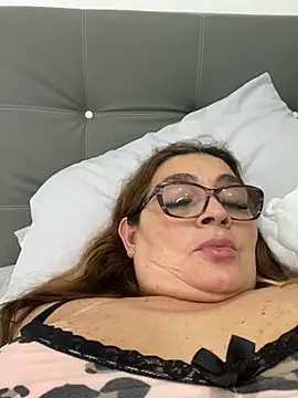 AntonellaAlondra4 online show from 02/13/25, 05:01