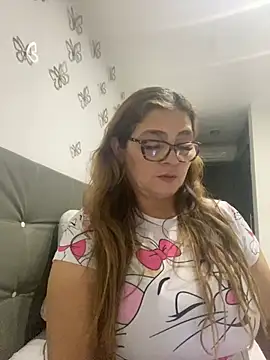 AntonellaAlondra4 online show from 03/08/25, 04:56