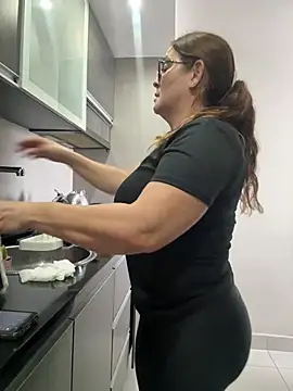 AntonellaAlondra4 online show from 01/17/26, 03:39