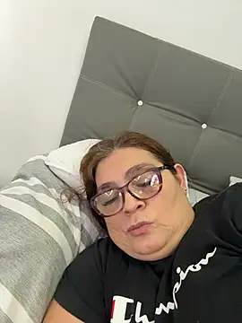 AntonellaAlondra4 online show from 03/25/26, 04:24