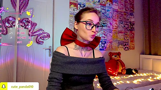 Milky way UwU online show from 02/14/26, 04:31