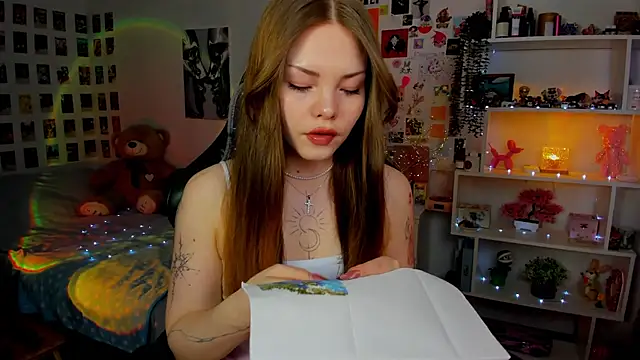 AkiraKatsu online show from 02/07/26, 11:03