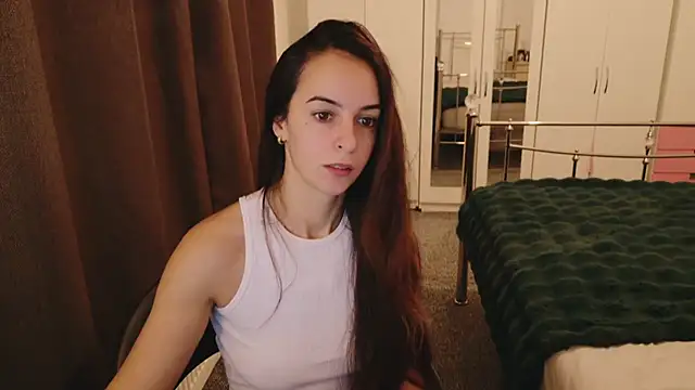 karlaolivia online show from 11/20/25, 08:47