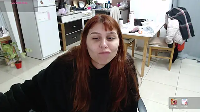 Snapshot of bunnylolaa4 chatting on 07/13/26, 11:40 bunnylolaa4 online show from 07/13/26, 11:40