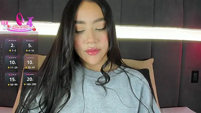 nicolle pierce online show from 09/13/25, 01:00