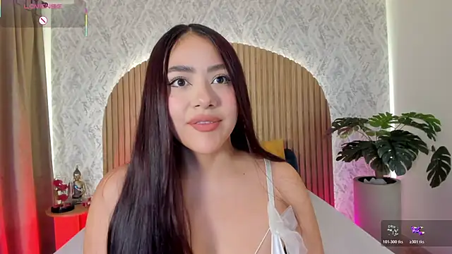 Snapshot of nicolle_pierce chatting on 06/08/26, 02:06 nicolle pierce online show from 06/08/26, 02:06