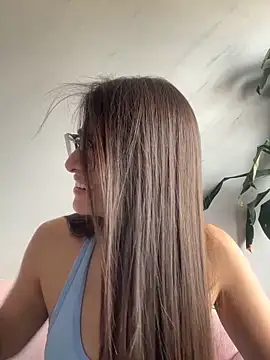 MariaIsabella8 online show from 12/20/25, 07:32