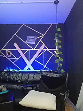 Gelena Black online show from 10/28/25, 12:19