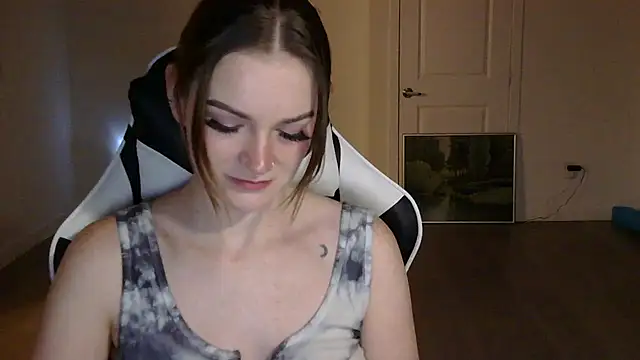 Snapshot of KLEOKILLS chatting on 01/10/25, 01:53 KLEOKILLS online show from 01/10/25, 01:53