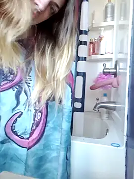 KSwonderland6 online show from 02/21/25, 03:43