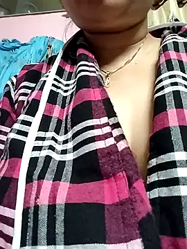 Royalgirl667 online show from 12/24/24, 01:59