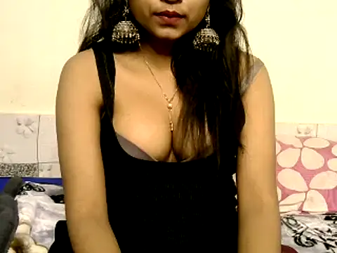 Snapshot of Sanjana_Gupta chatting on 02/11/25, 12:48 Sanjana Gupta online show from 02/11/25, 12:48