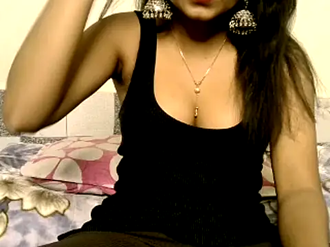 Snapshot of Sanjana_Gupta chatting on 02/13/25, 06:30 Sanjana Gupta online show from 02/13/25, 06:30
