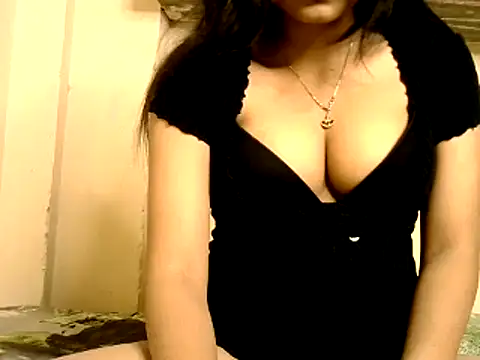 Snapshot of Sanjana_Gupta chatting on 10/16/25, 11:22 Sanjana Gupta online show from 10/16/25, 11:22