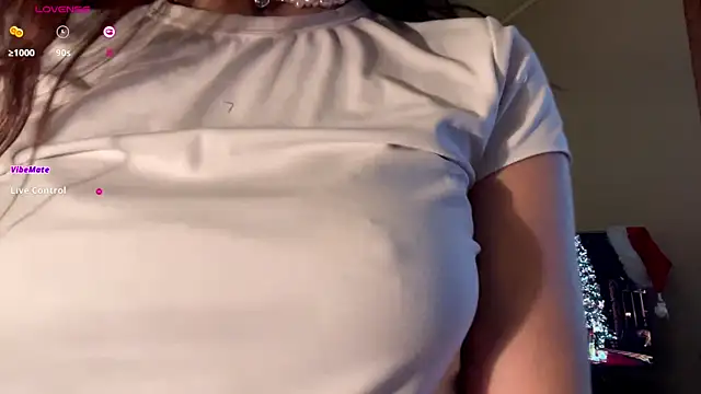 Lora Squirt online show from 12/30/24, 09:27