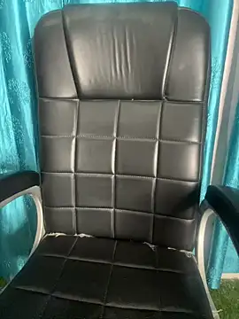 Snapshot of poision51 chatting on 03/16/25, 04:56 poision51 online show from 03/16/25, 04:56