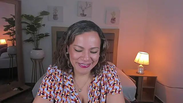 gipsela gomez online show from 02/24/25, 07:30