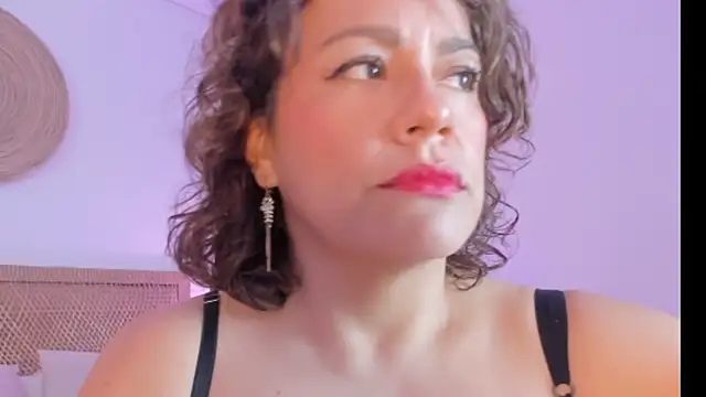 Snapshot of gipsela_gomez chatting on 06/10/26, 07:35 gipsela gomez online show from 06/10/26, 07:35
