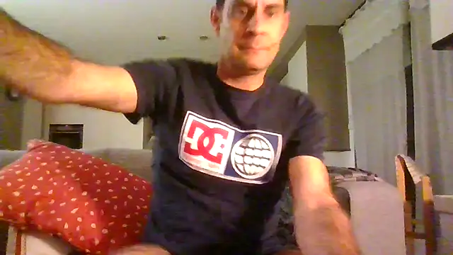 Vespa Crabo online show from 12/22/24, 12:07