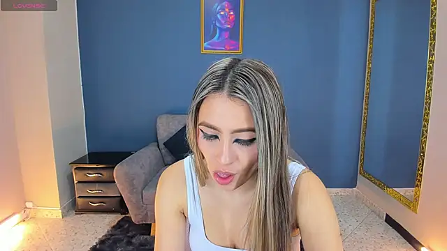 miacarperr1 online show from 02/03/25, 01:30