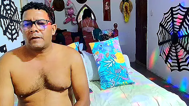 rosi pamela online show from 11/12/25, 09:47