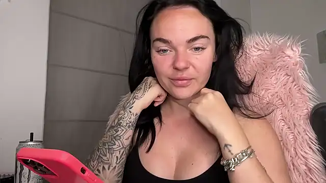 yorkshiregal online show from 03/16/25, 05:36