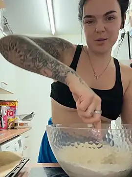 yorkshiregal online show from 11/11/25, 08:09