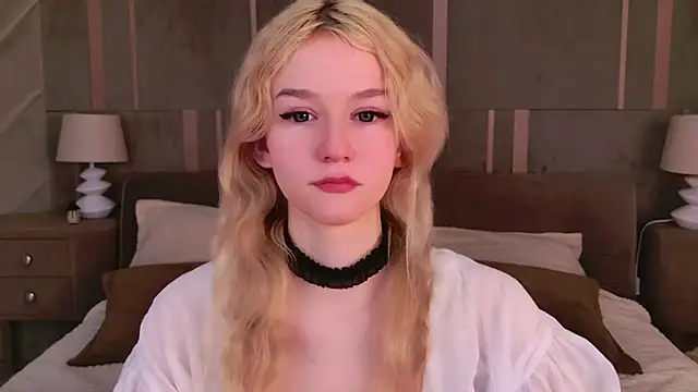 NaomiLoys online show from 03/08/25, 05:59