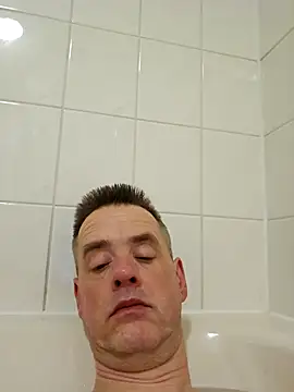 Hectorthyssen1 online show from 01/31/25, 08:33