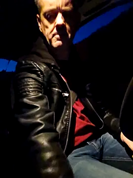 Hectorthyssen1 online show from 11/05/25, 04:40