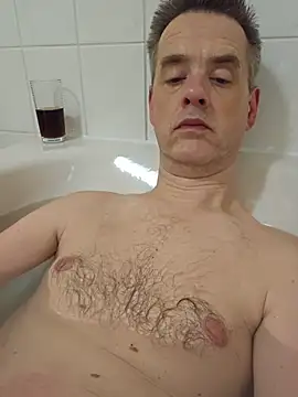 Hectorthyssen1 online show from 12/22/25, 08:50