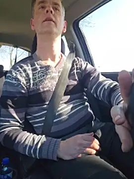 Hectorthyssen1 online show from 04/15/26, 02:46