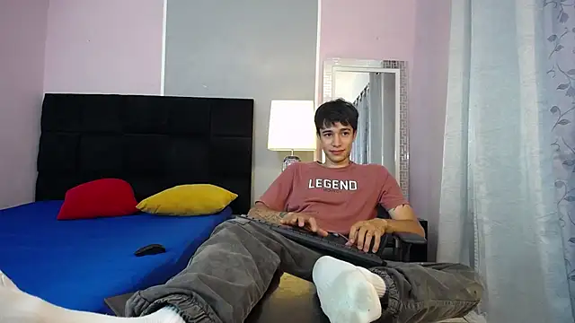 Snapshot of Zacktk7 chatting on 01/27/25, 10:27 Zacktk7 online show from 01/27/25, 10:27