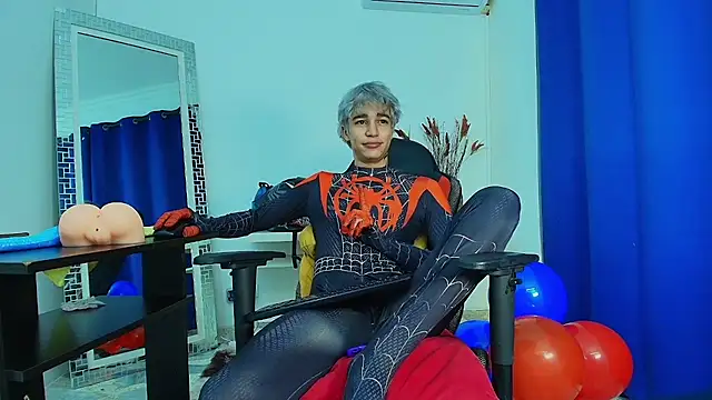 Snapshot of Zacktk7 chatting on 02/25/25, 12:03 Zacktk7 online show from 02/25/25, 12:03