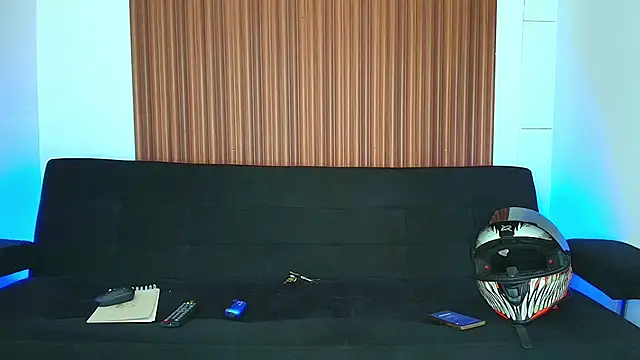 Snapshot of Zacktk7 chatting on 03/04/25, 08:05 Zacktk7 online show from 03/04/25, 08:05