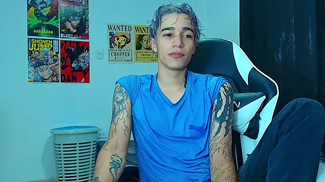 Snapshot of Zacktk7 chatting on 03/05/25, 07:27 Zacktk7 online show from 03/05/25, 07:27