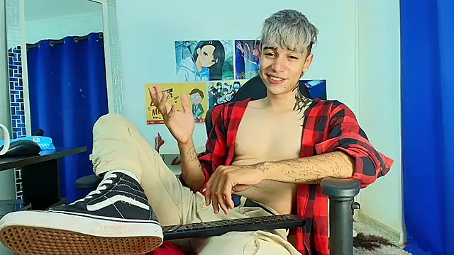 Snapshot of Zacktk7 chatting on 03/12/25, 10:50 Zacktk7 online show from 03/12/25, 10:50