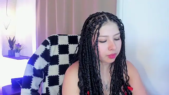 Namiko Park online show from 12/23/24, 07:52