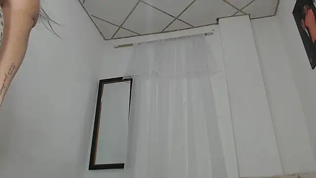 sofi sweet03 online show from 01/13/26, 11:32