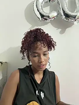 Snapshot of Salome_Williamss chatting on 05/15/26, 01:34 Salome Williamss online show from 05/15/26, 01:34