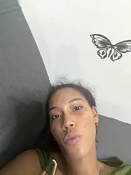 Snapshot of Salome_Williamss chatting on 05/30/26, 02:08 Salome Williamss online show from 05/30/26, 02:08